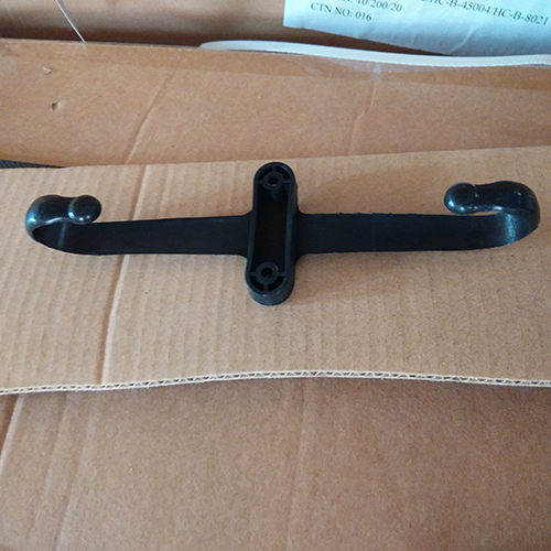 HC-B-45004 BUS CURTAIN CLDG 210*66*38 WINDOW CLIP