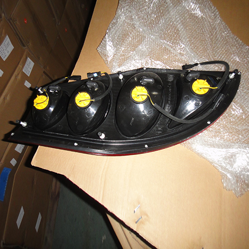 HC-B-2078 auto tail light led lamp bus parts