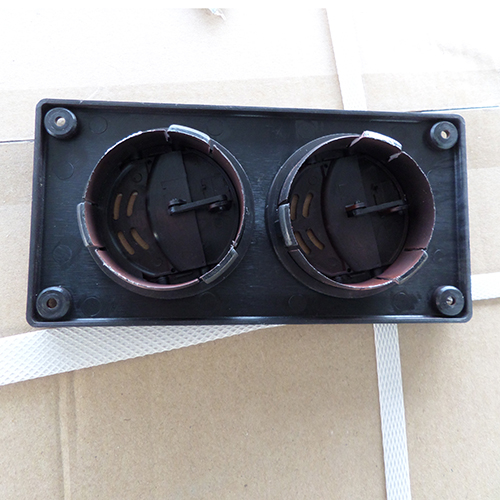 HC-B-12104 BUS WIND OUTLET SIZE:200*100,HOLE SIZE:159*77 ELLIPTICAL