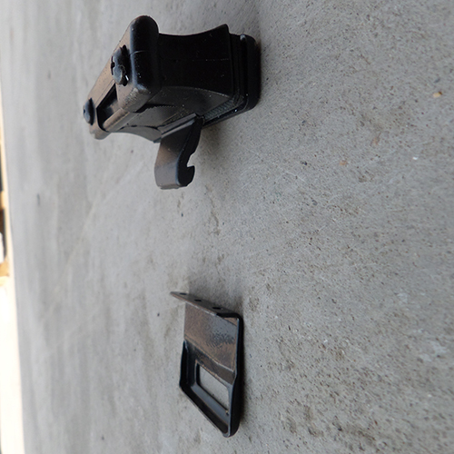 HC-B-45010 BUS WINDOW CLIP