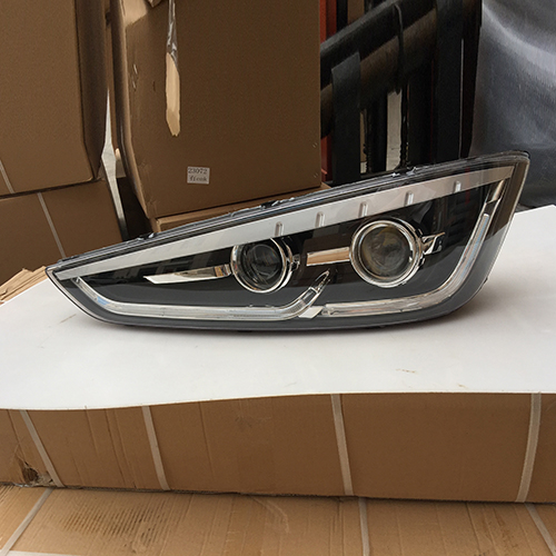 HC-B-1589-1 ADVANCED IRIZAR I8 NEW BUS LED FIBER HEAD LAMP 