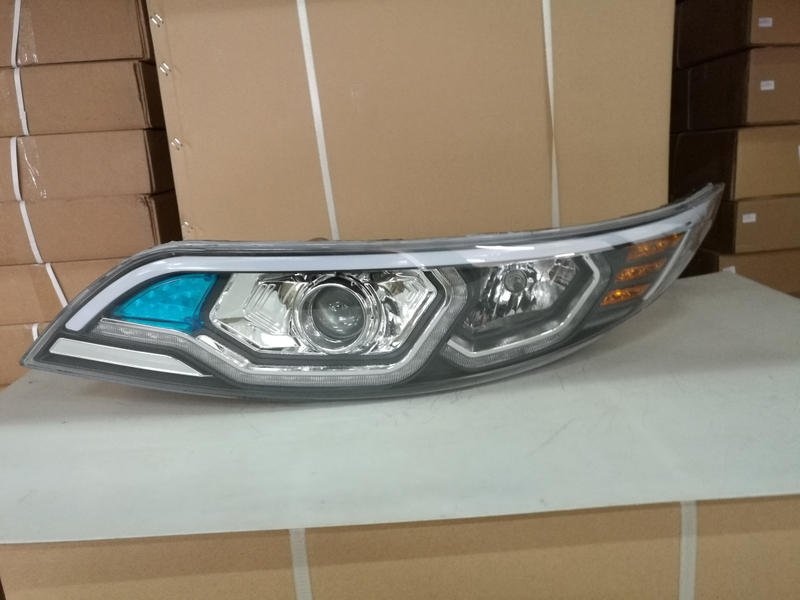 HC-B-1601-3 Auto Bus Parts COMBINATION HEAD LAMP FOR COMIL