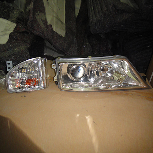 HC-B-1364 BUS 518*163 HEADLIGHT 24V WHITE AUTO PARTS