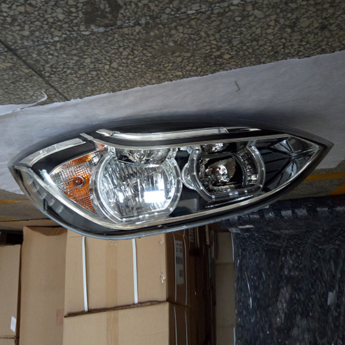 HC-B-1474 YAXING BUS HEADLIGHT 644*320 FOR YAXING 6128