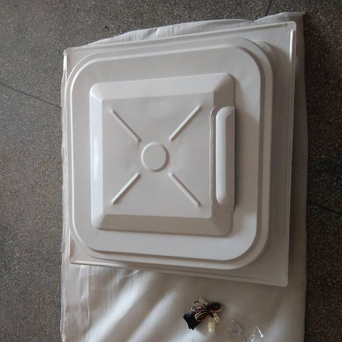 HC-B-7014 BUS AUTO SAFE EXIT SKYLIGHT HEIGHTENED STYLE SIZE:700*700*160MM HOLE SIZE:610*610*R100