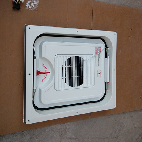 HC-B-7024-1 BUS 800B AUTO SAFE EXIT SKYLIGHT SIZE:800*700*180MM HOLE SIZE:710*610*R120