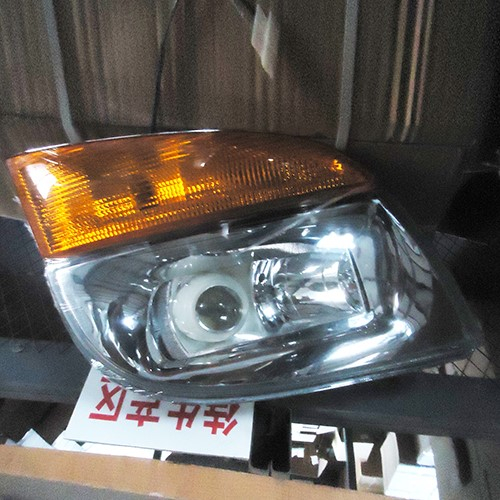HC-B-1359 BENZ 415 BUS AUTO LAMP COMBINED HEAD LAMP 