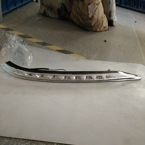 HC-B-1395 BUS HEADLAMP BLACK