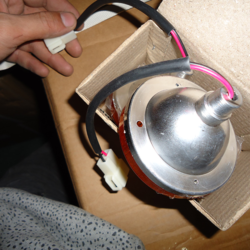 HC-B-2427 BUS ROUND SMALL TAIL LAMP