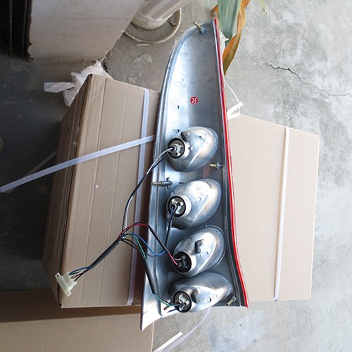 HC-B-2004 IRIZAR I4 CENTURY BUS REAR LAMP WITH EMARK SIZE 1048.47*312.8*61.43 FOR IRIZAR TAIL LAMP