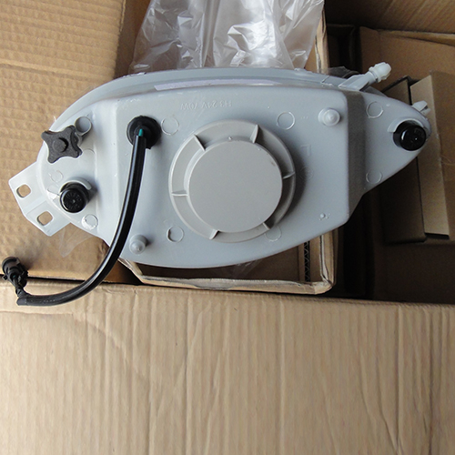 HC-B-4033 6120 BUS LAMP FRONT FOG LAMP