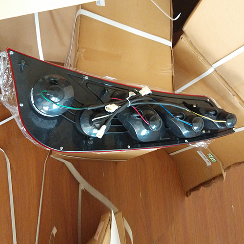 HC-B-2131 BUS LAMP TAIL LIGHT REAR LAMP