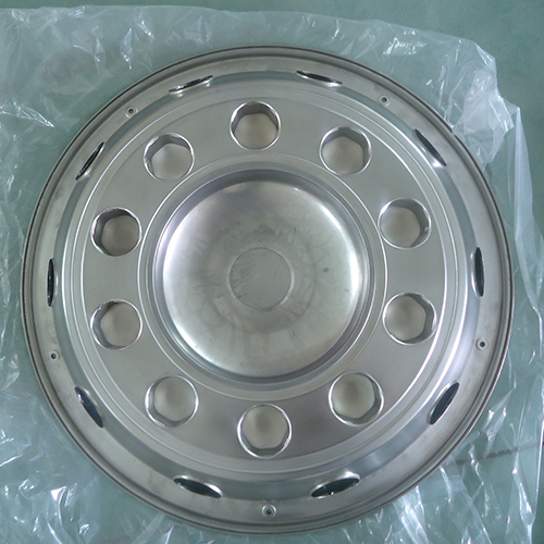 HC-B-50019 22.5" BUS FRONT DELUXE STYLE WHEEL COVER