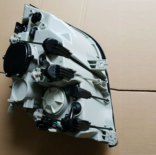 HC-B-1082-2 Hyundai Bus Head Lamp for Universe Black