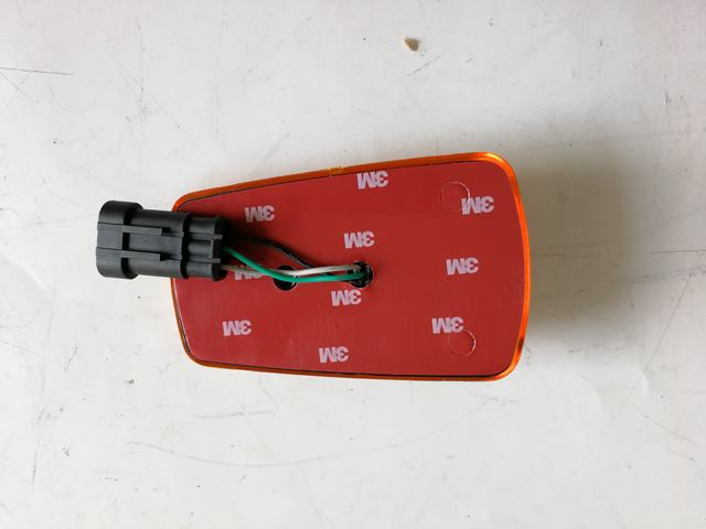 HC-B-14201-1 SIDE LAMP 1 SOCKET (3 CABLES)