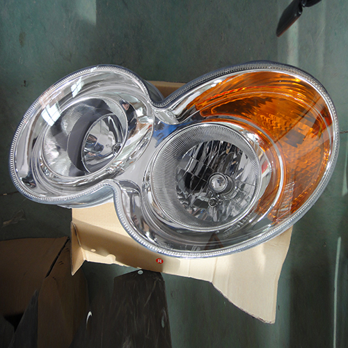 HC-B-1350 BUS HEAD LAMP