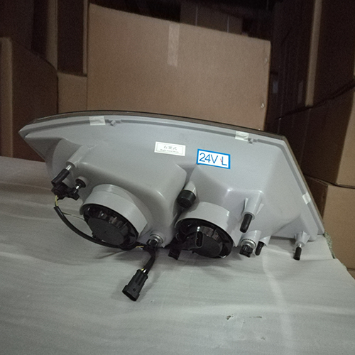 HC-B-1326 BUS HEAD LAMP