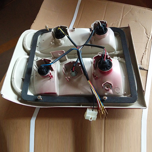 HC-B-2170 TOYOTA COASTER REAR LAMP