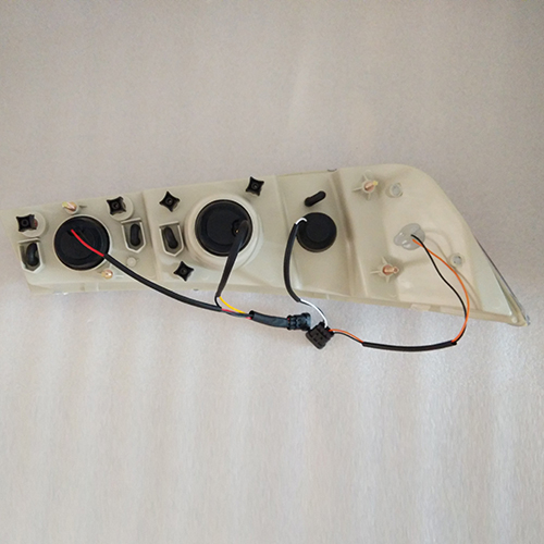 HC-B-1247 BUS LED FRONT LAMP W/EMARK DOT 