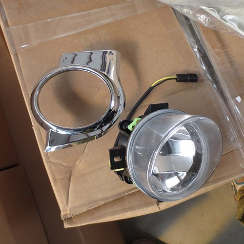 HC-B-4122 MARCO POLO BUS FRONT FOG LAMP WITH FRAME FOR G7