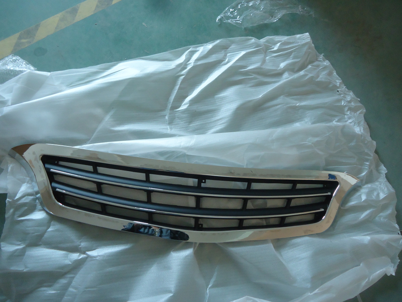 HC-B-35065 FRONT GRILL FOR DONGFENG BUS