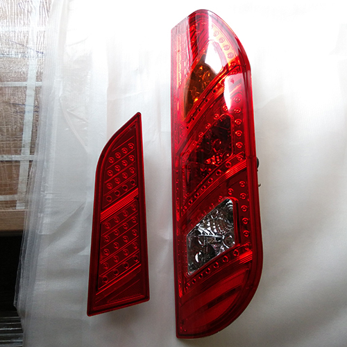 HC-B-2471 BUS LED TAIL LAMP WITH RED DECORATION LAMP