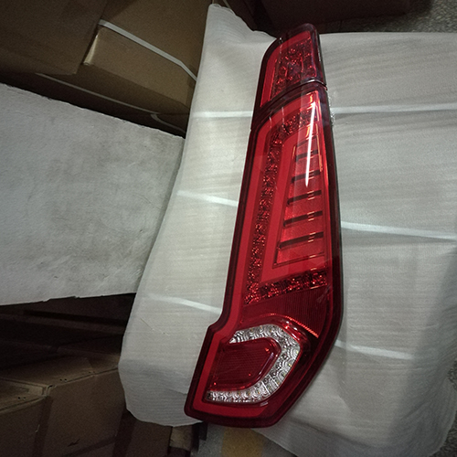 HC-B-2677 SIMILAR COMIL BUS LED TAIL LAMP