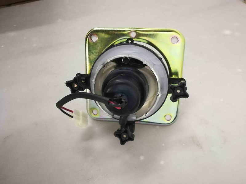 HC-B-4045 FRONT FOG LAMP DIA 85 INSTALL SIAZE 113*113-4*φ9