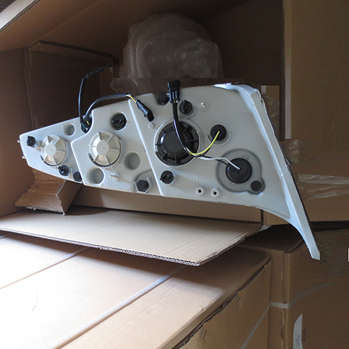 HC-B-1046 BUS HEAD LAMP GOOD QUALITY