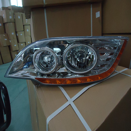 HC-B-1479 HEAD LAMP FOR YAXING6905
