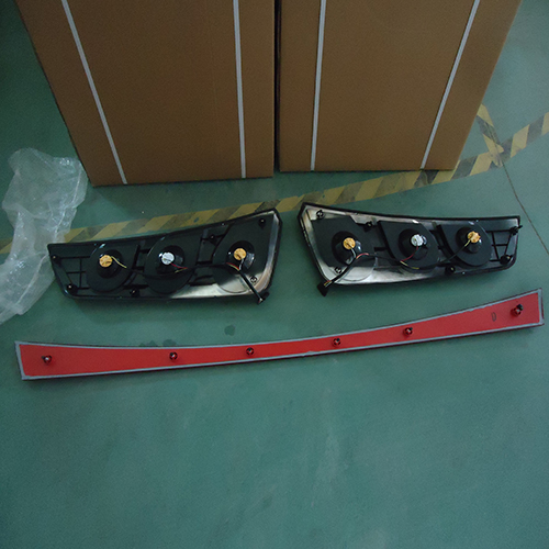 HC-B-2383 AUTO REAR LAMP FOR YUTONG