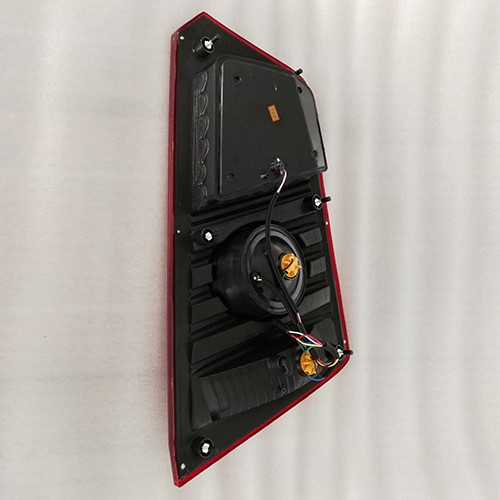 HC-B-2031 BUS AUTO LAMP TAIL LIGHT