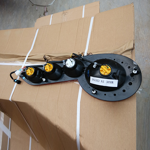 HC-B-2064 BUS REAR LAMP 24V WITH EMARK SIZE 511*284*125