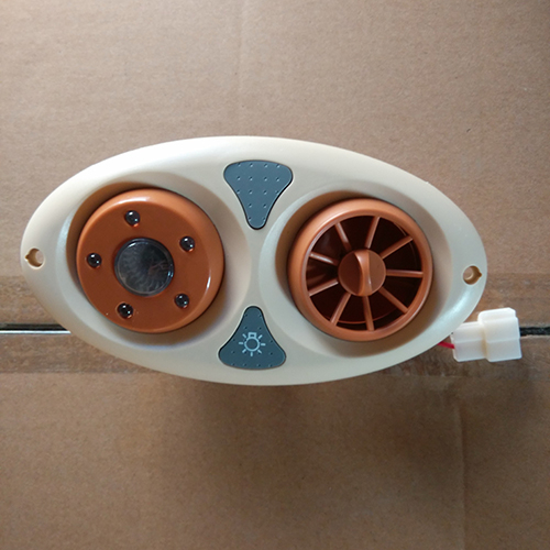 HC-B-12074 BUS WIND OUTLET SIZE:200*110 HOLE SIZE:180*90