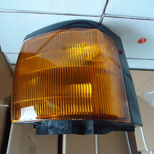 HC-B-6002 TOYOTA COASTER 1995 BUS FRONT CORNER LAMP