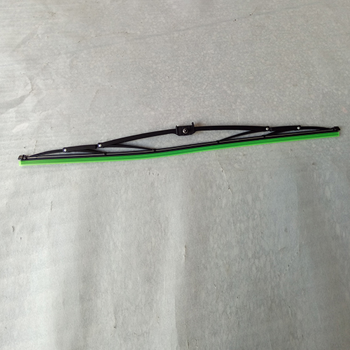 HC-B-48072 BUS WIPER BLADE 700MM