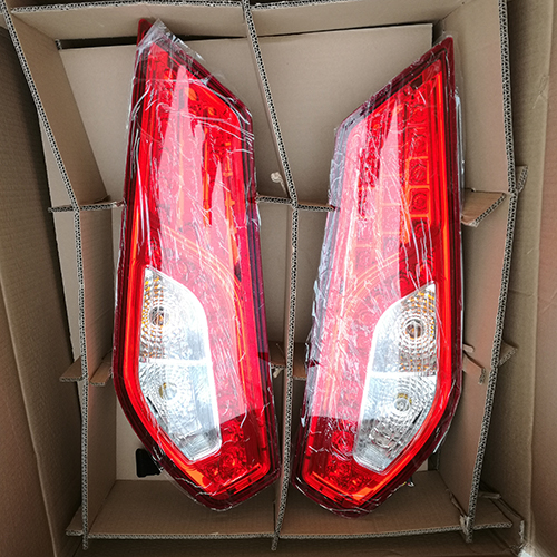 HC-B-2530 12V 24V CHINA BUS REAR LAMP