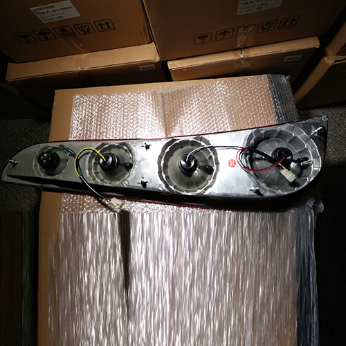 HC-B-2404 BUS REAR LAMP FOR BUS PARTS