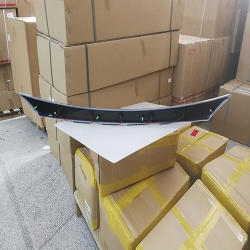 HC-B-24013 BUS BODY PARTS LED FRONT DECORATION LAMP