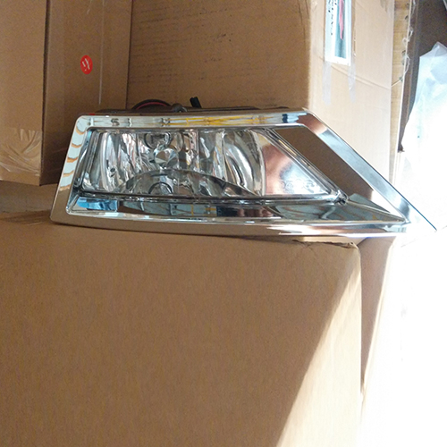 HC-B-4028 auto lighting led DRL 12/ 24V fog light bus front fog lamp for Golden Dragon Bus 6126A