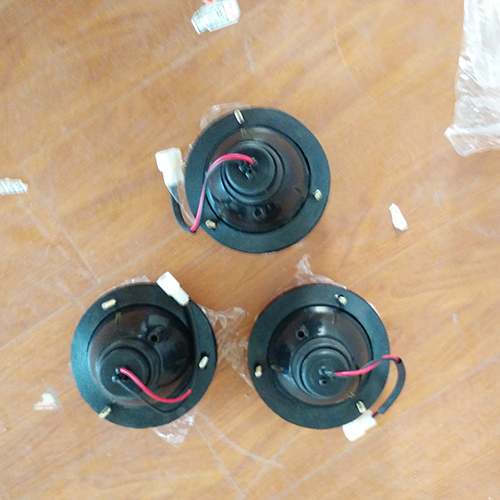 HC-B-2085 AUTO REAR LAMP DIA 130