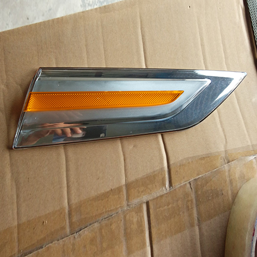 HC-B-24025 BUS FRONT DECORATION LAMP FOR MARCOPOLO G7