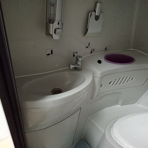 HC-B-58019 BUS TOILET