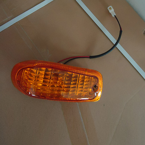 HC-B-14129 HYUNDAI CITY BUS SIDE LAMP