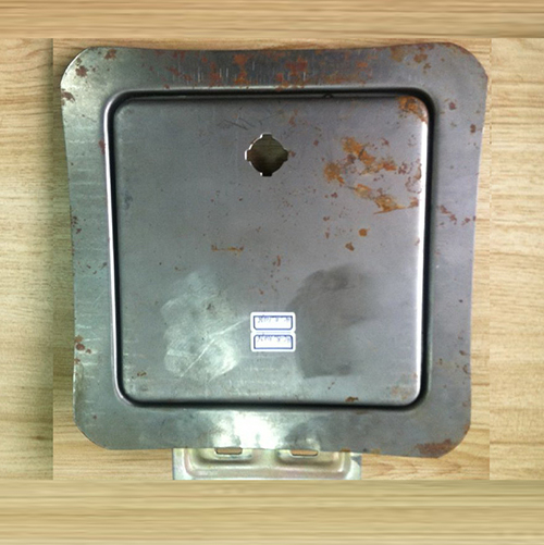 HC-B-10276-1 BUS GAS TANK DOOR