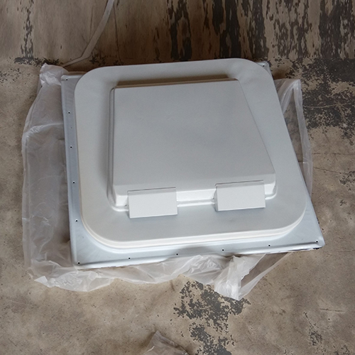 HC-B-7011 BUS 700B AUTO SAFE EXIT SKYLIGHT