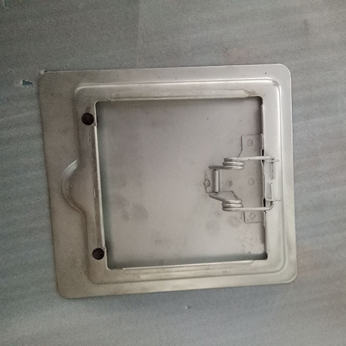 HC-B-10284 BUS GAS TANK COVER