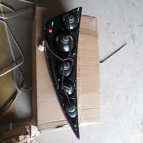 HC-B-2054 BUS REAR LAMP YAXING WITH PC LENS ABS BASE 24V SIZE 859*311 20W