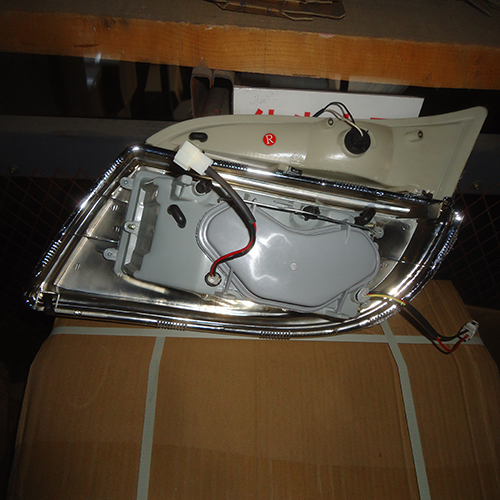 HC-B-1359 BENZ 415 BUS AUTO LAMP COMBINED HEAD LAMP 