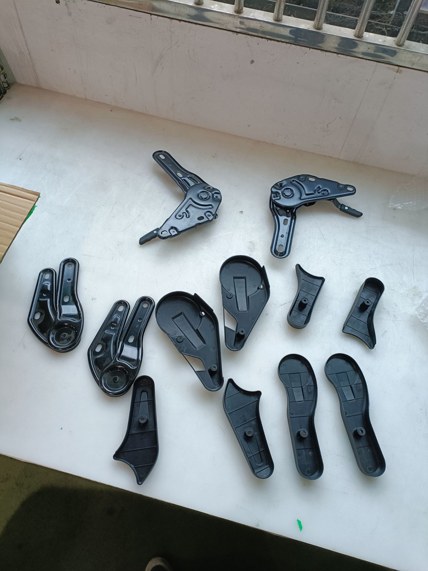  HC-B-16426 Heavy Duty Seat Adjuster with Ergonomic Handle for Bus Seat